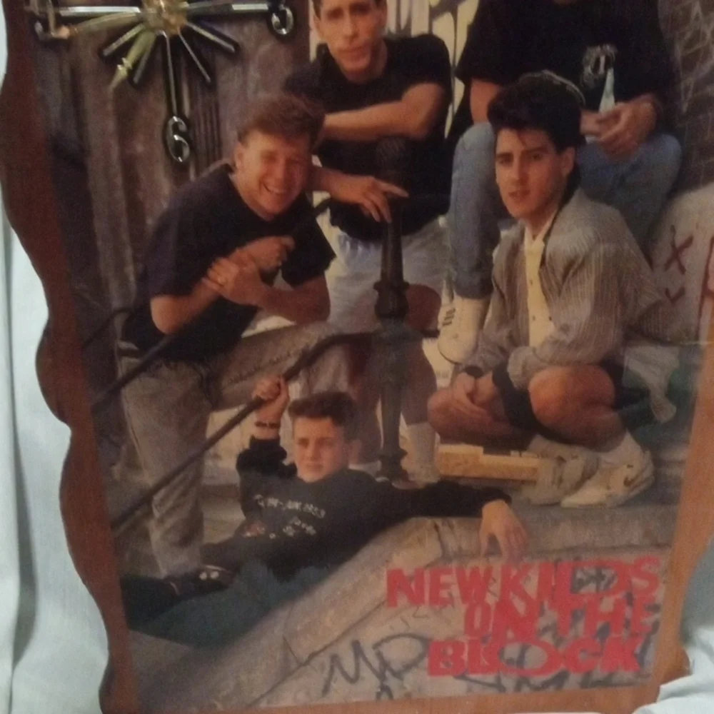 Wall Clock ~ New Kids On The Block ~ WORKING! ~ Vintage and Retro Looks New!